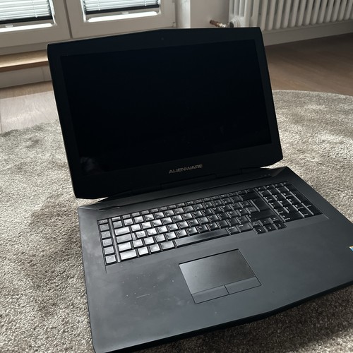 Alienware gaming laptop - laptop, |